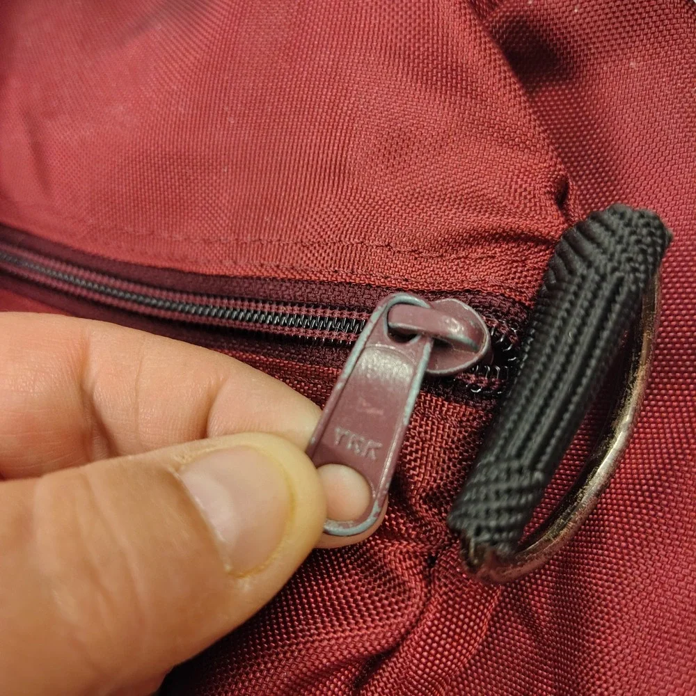 Vintage 90's Sasson Burgundy Red Nylon Duffle Bag Gym Travel Weekend Bag YKK Zip